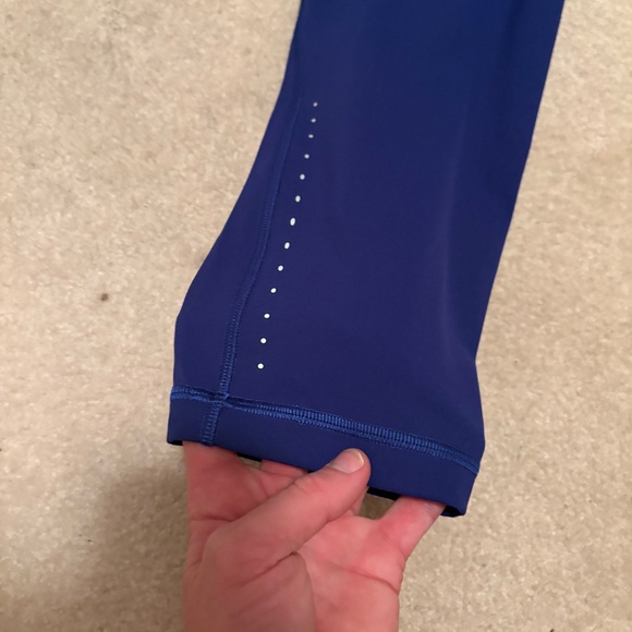 Lululemon Fast & Free Crop, 19”, size 8 - Picture 3 of 8